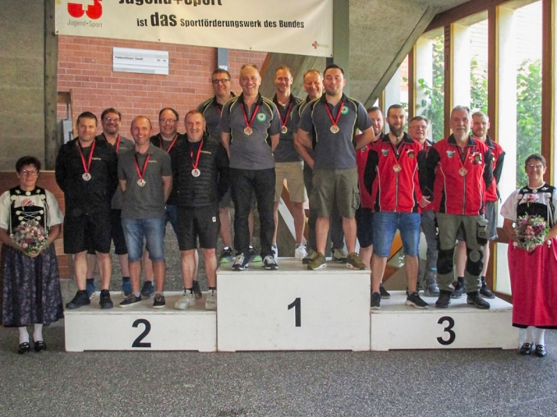 GM 2025 Podest Feld A